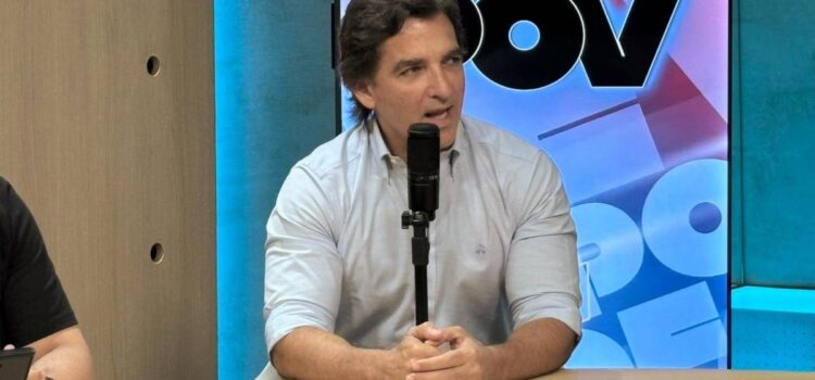 Manuel Saavedra anuncia acto de posesión abierto al público en la plaza 24 de Septiembre