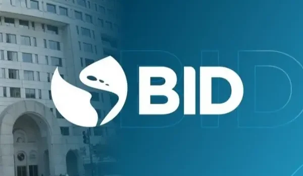 Presidente Rodrigo Paz y vicepresidente del BID anuncian financiamiento clave para salud, educación y carreteras