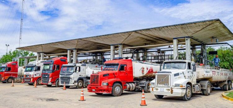 Gobierno descarta lotes de combustible por dudas sobre su calidad