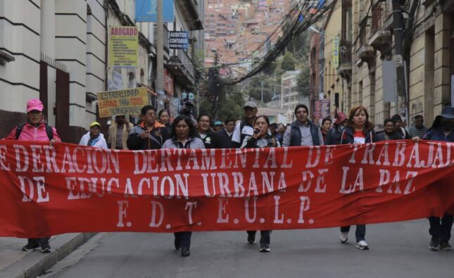 Cuatro sectores anuncian protestas en Bolivia a horas del 1 de mayo, Día del Trabajador