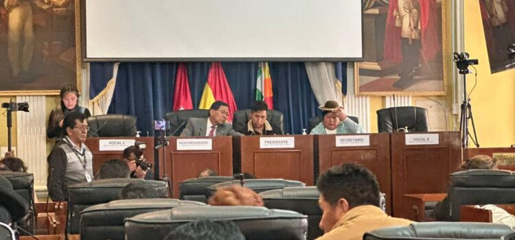 Ramiro López (Patria Sol) preside comité ad hoc en sesión preparatoria de la ALD La Paz