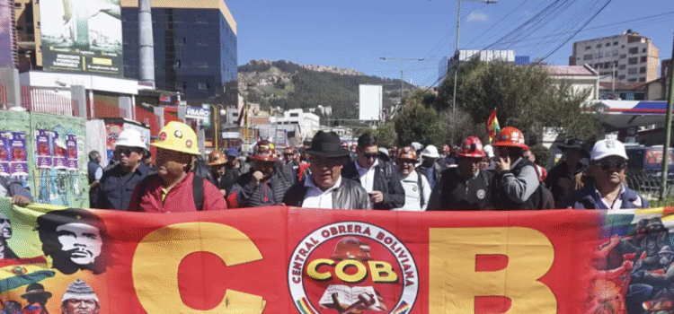 COB convoca a cabildo tras rechazo del Gobierno a incremento salarial del 20%