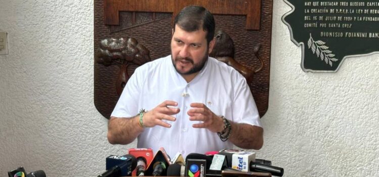 Stello Cochamanidis critica a Gobierno, Policía y Fiscalía por “no dar la talla” ante ola de crímenes en Santa Cruz