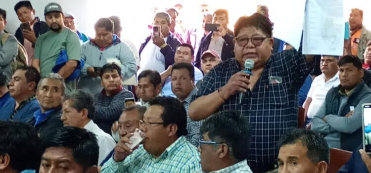 Gobierno convoca a la Confederación Sindical de Choferes a reunión para atender demandas este lunes