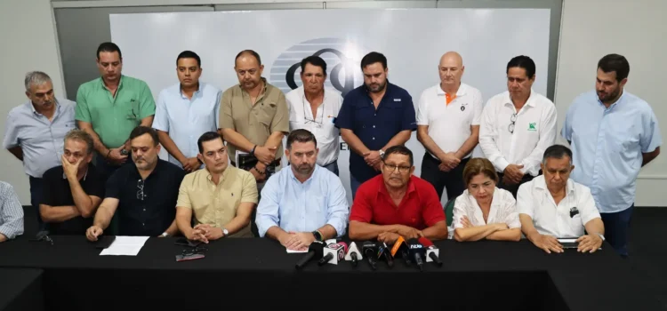 Agropecuarios cruceños se declaran en emergencia y exigen abrogación del Decreto Supremo 5613