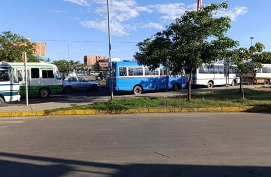 Transporte en Tarija intensifica bloqueos y paraliza vías clave este 5 de mayo