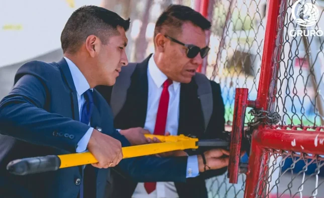 Alcalde de Oruro, Iván Quispe, libera canchas y parques municipales para acceso gratuito