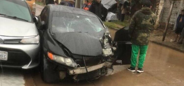 Enfermera muere en choque frontal en la avenida Soberanía Nacional, Santa Cruz