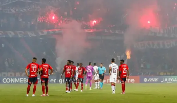 Conmebol cancela el partido entre Independiente Medellín y Flamengo por desmanes en el Atanasio Girardot