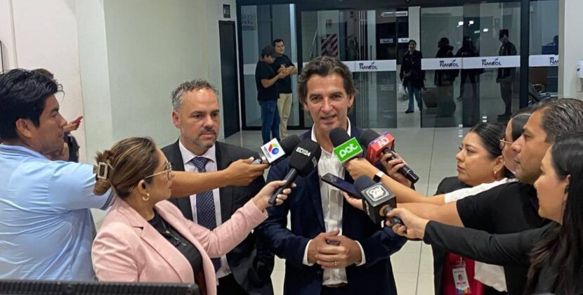 Alcalde Saavedra anuncia llegada de 50 nuevos ítems de salud y equipos para hospitales cruceños