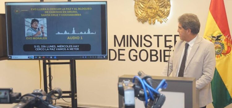 Viceministro Paredes acusa a Evo Morales de coordinar bloqueos y desestabilizar al Gobierno de Rodrigo Paz