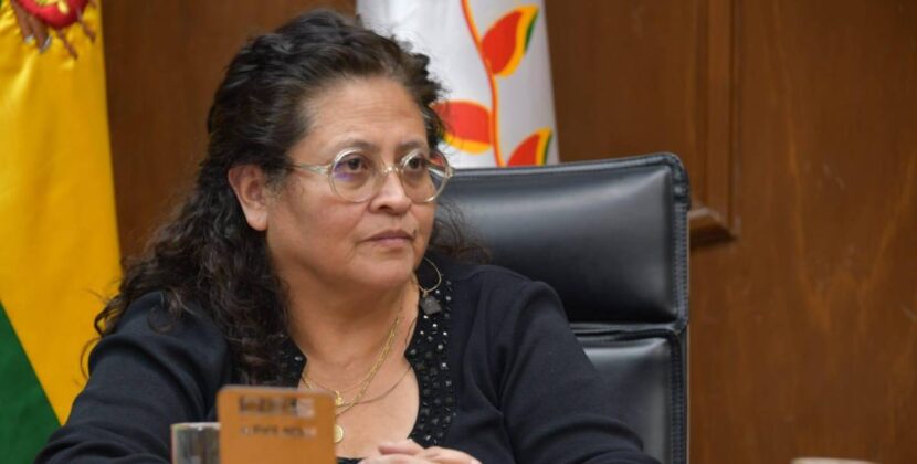 Doce hospitales en La Paz y cuatro en El Alto se quedan sin oxígeno por bloqueos en rutas clave