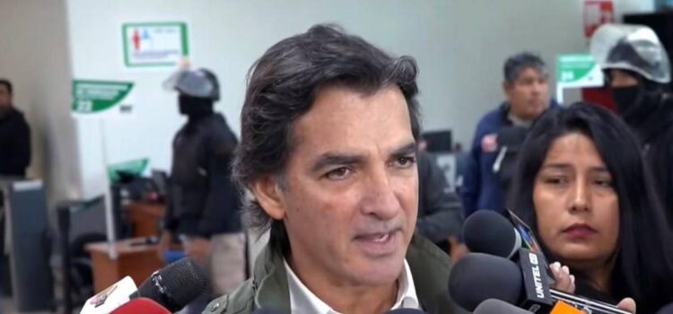 Alcalde Saavedra denuncia que bloqueos asfixian a Bolivia y afectan a los más vulnerables