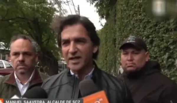 Autoridad municipal insta a deponer actitudes radicales y preservar la democracia