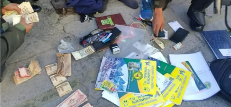 Más de 100 detenidos en La Paz en medio de protestas y uso de explosivos contra la Policía