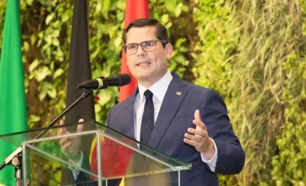 Empresarios llaman al cese de violencia y bloqueos en La Paz y El Alto