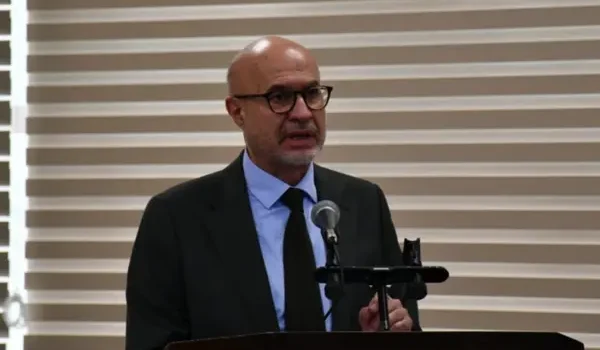 Ministro Lupo: “La democracia no se negocia, el gobierno la defenderá con todos los mecanismos legales”