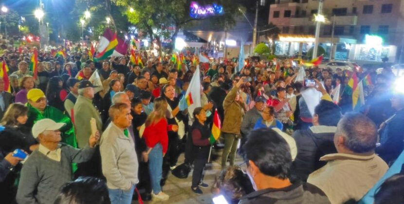 Sector Multisectorial de Cochabamba marcha en rechazo a bloqueos y denuncia intento de golpe de Estado