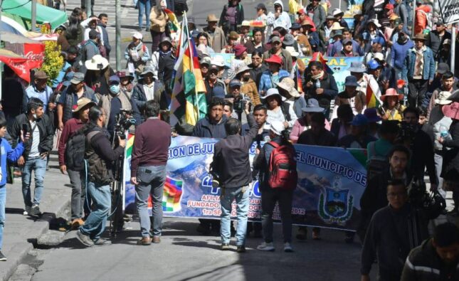 Banco Mundial reafirma apoyo a Bolivia en medio de bloqueos y crisis social