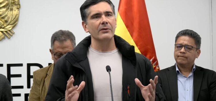 Gobierno convoca formalmente a mesa de diálogo con la Federación Tupac Katari para este domingo