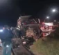Conductor ileso tras impacto entre cisterna cargada de combustible y tren en sector El Trillo, Villa Montes