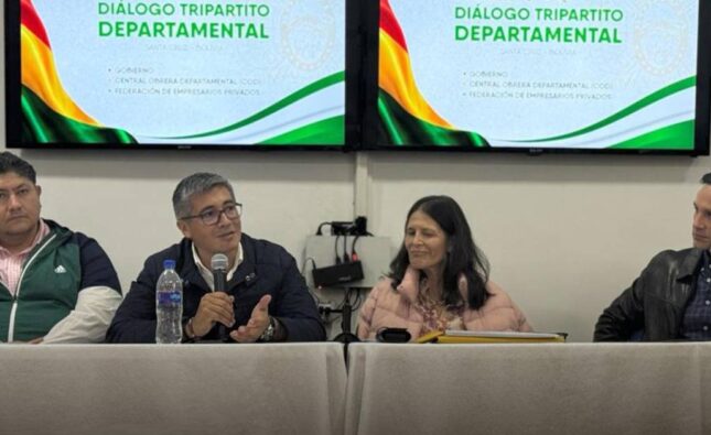 Primer encuentro tripartito busca estabilidad laboral y reactivación productiva en Bolivia