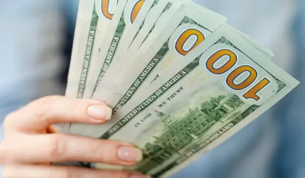 Cotización oficial del dólar en Bolivia registra nuevo repunte mientras mercado informal se mantiene estable
